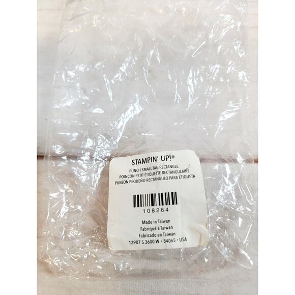 Stampin' Up! Small Tag Rectangle Punch Whale Tail Paper Shapers 108264 - Picture 3 of 10